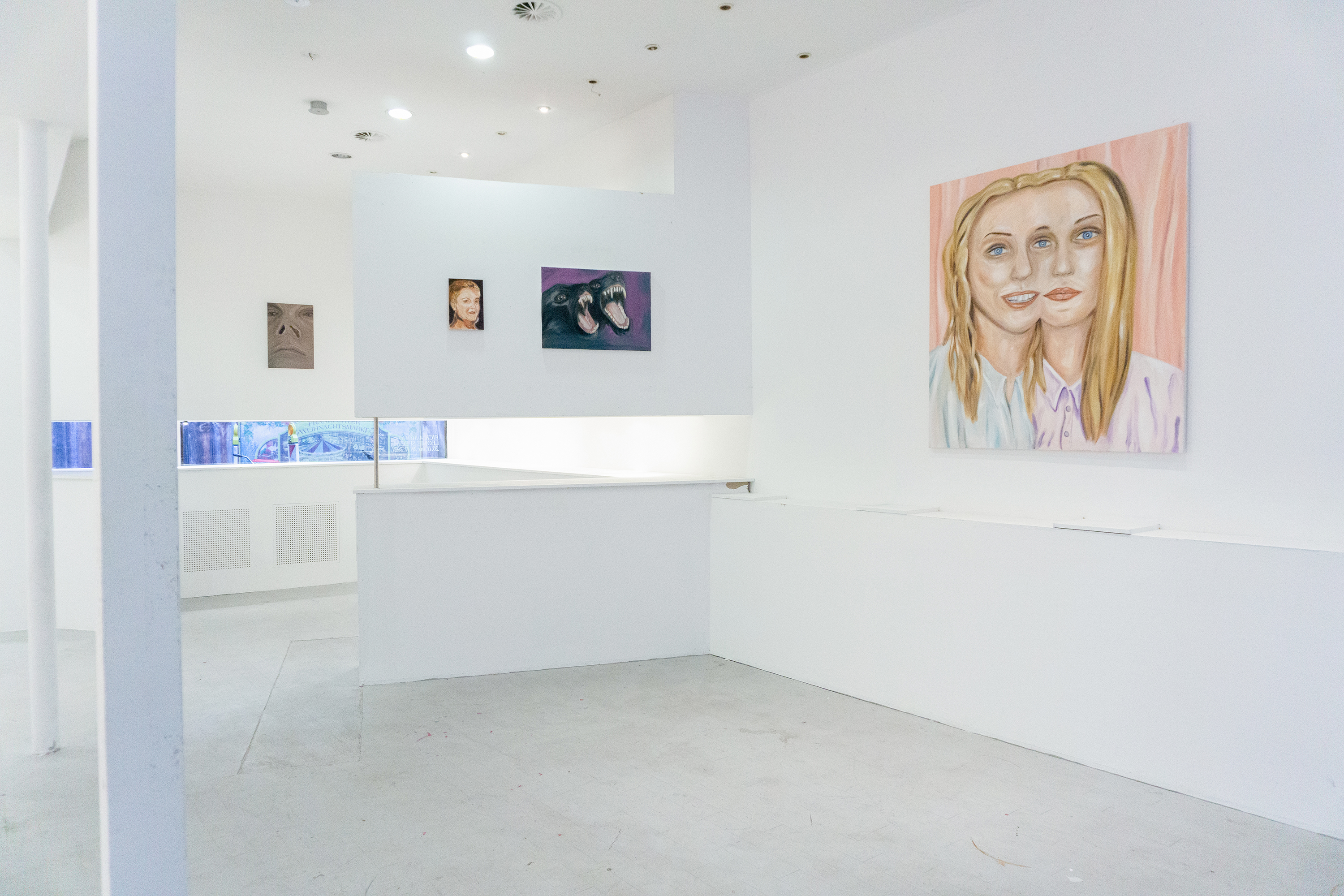 Leonie Specht painting